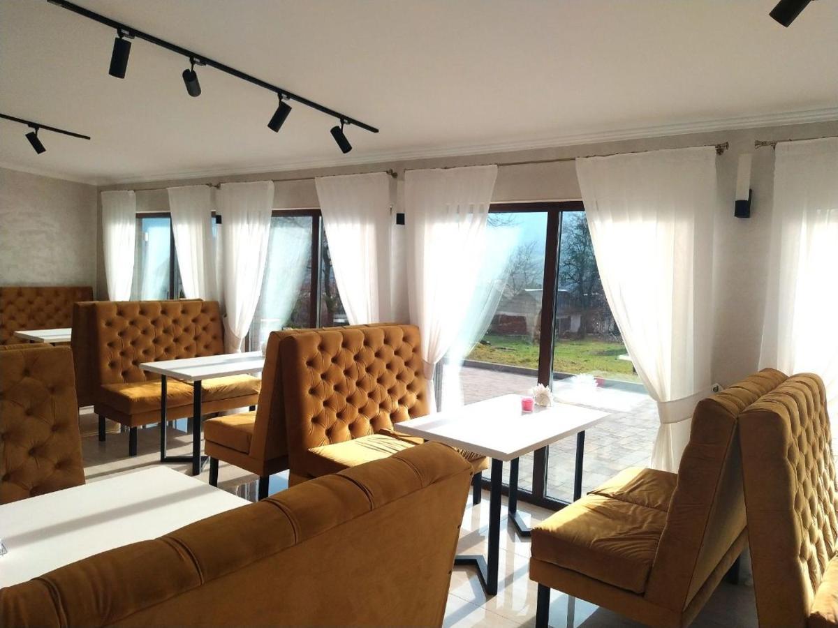 Латориця Hotell Suskovo Exteriör bild